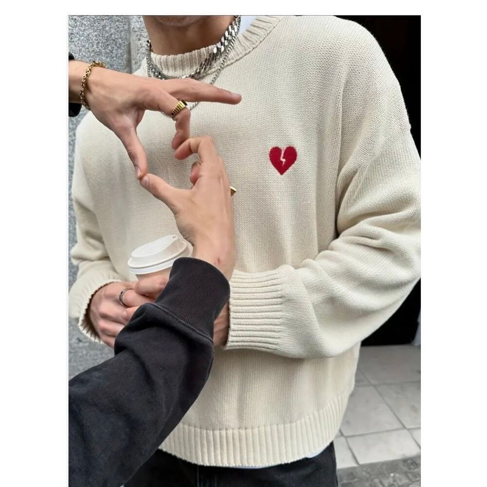 Andreilee Cream Unisex Broken Heart Crewneck Sweater Sz XL EUC